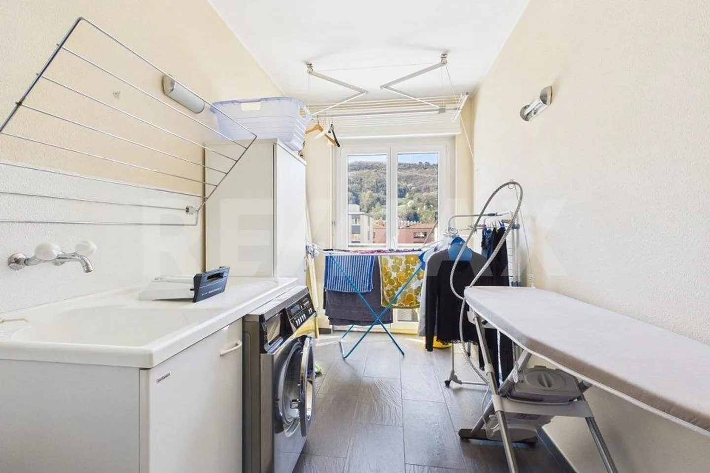 Sunny apartment with large panoramic terrace (44 m²) - Photo 10 of 10