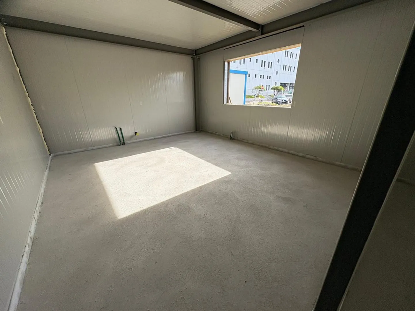 Office space in a very central location - Photo 2 of 24