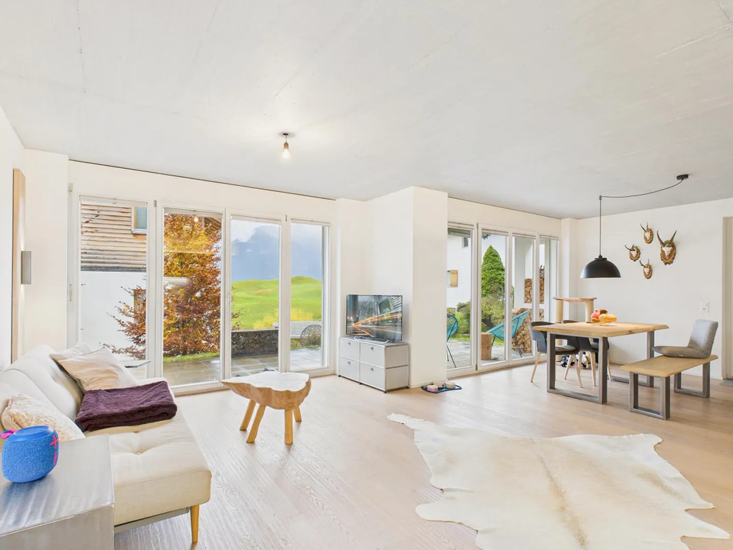 Modern 2.5 room apartment with spacious garden terrace in Vatt... - Photo 1 of 12