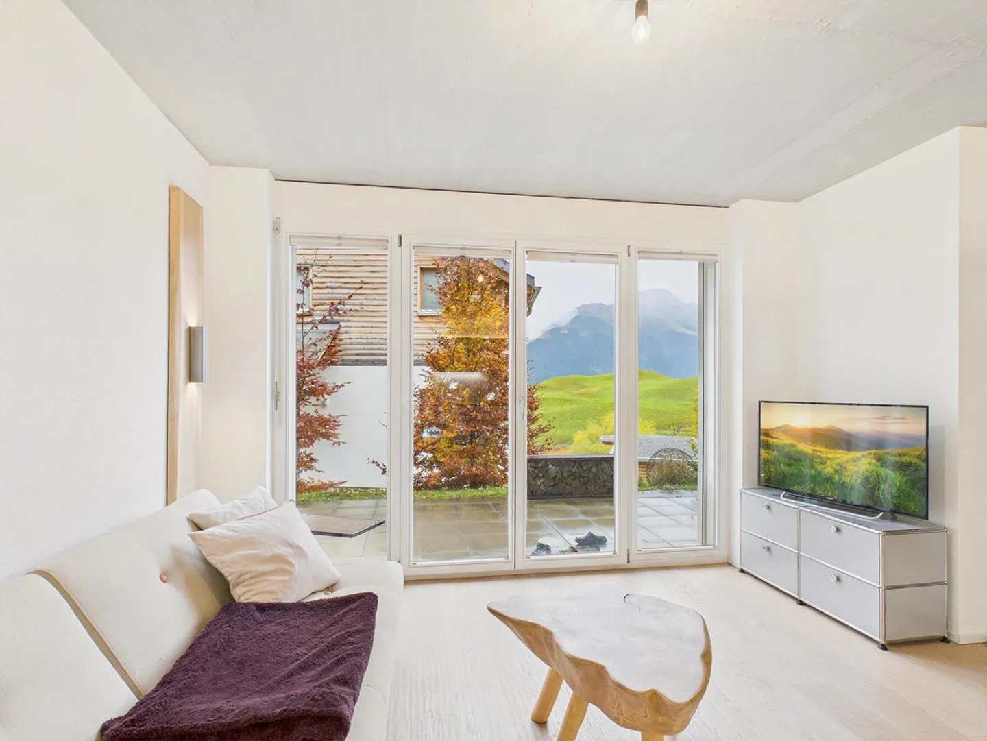 Modern 2.5 room apartment with spacious garden terrace in Vatt... - Photo 2 of 12