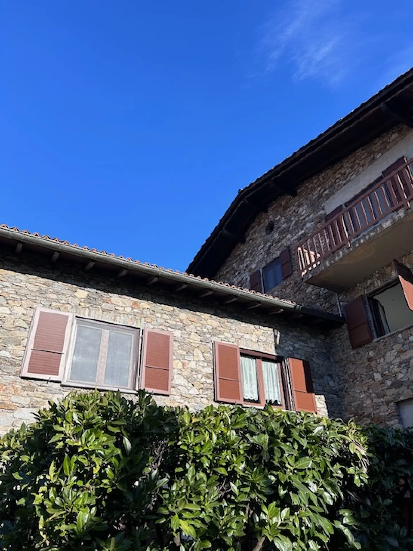3.5-ZIMMER-WOHNUNG MIT EXKLUSIVEM GARTEN - Foto 1 von 13