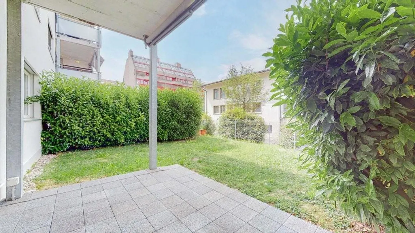 Everything within walking distance! - Photo 10 of 11