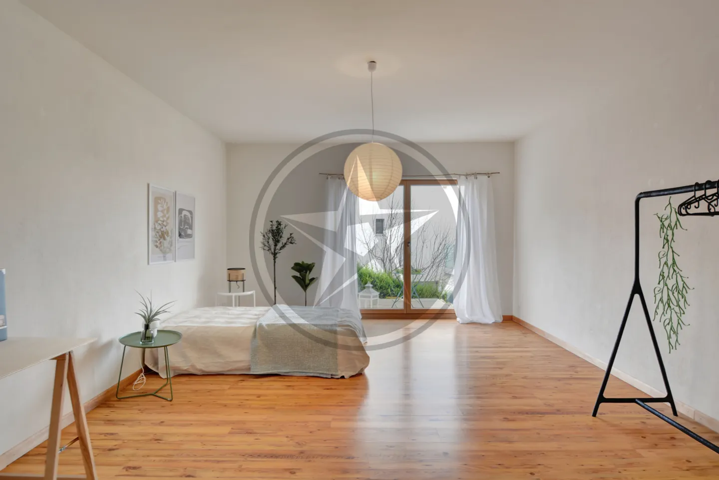 Proprietà spaziosa con 2 appartamenti - Foto 5 di 13