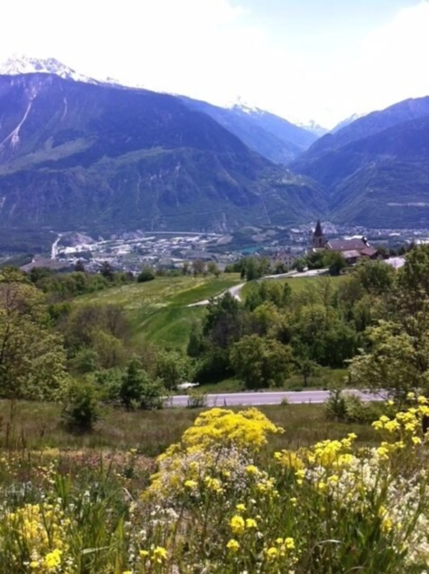 Terrain constructible à vendre - Photo 2 sur 3