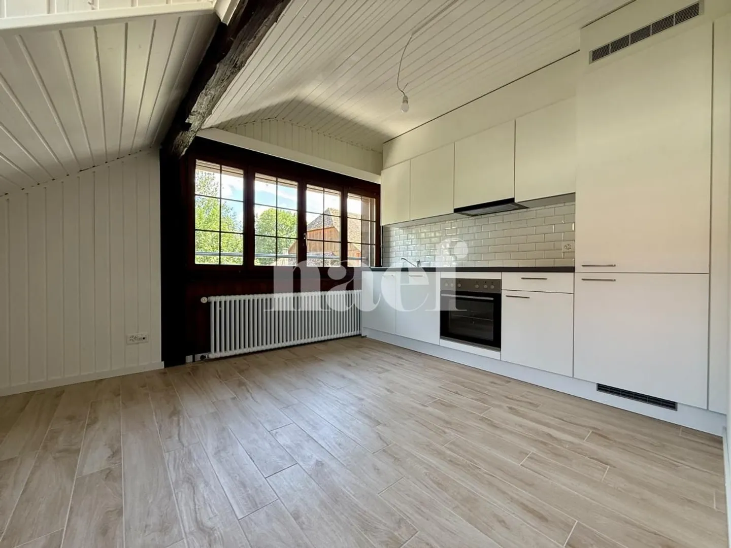 Bel Appartement Rénové - Photo 1 sur 8
