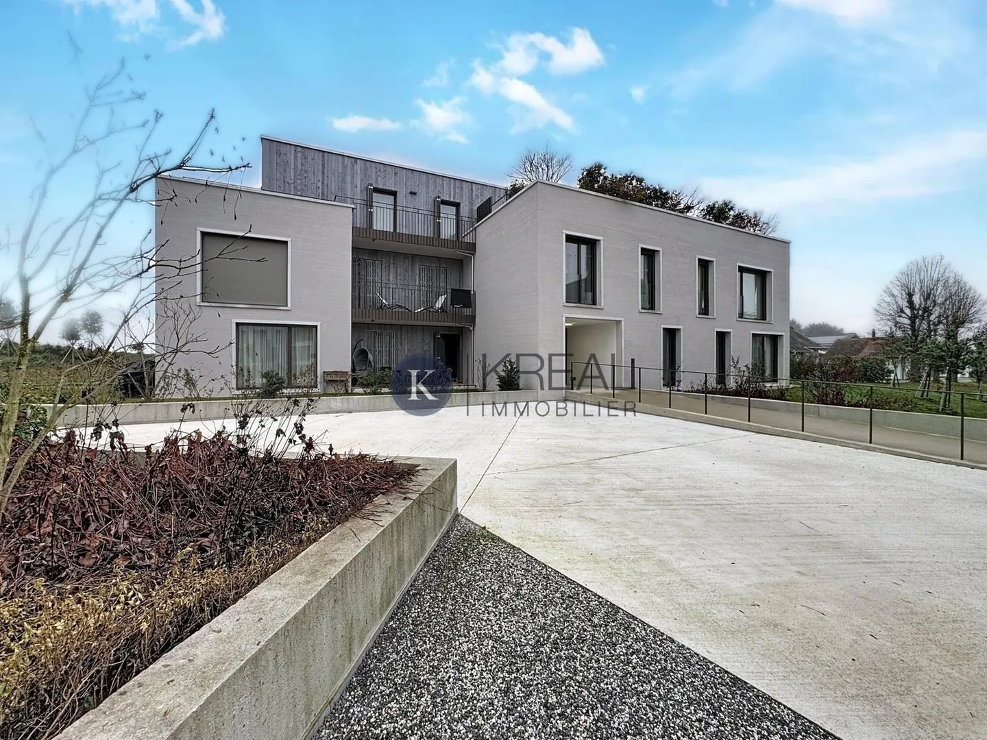 Confort moderne et durabilité : 3,5 pièces avec loggia et jardin à Échallens - Photo 8 sur 9