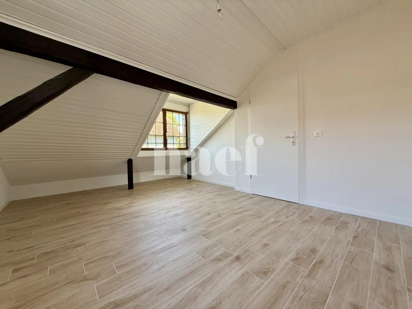 Bel Appartement Rénové - Photo 7 sur 8