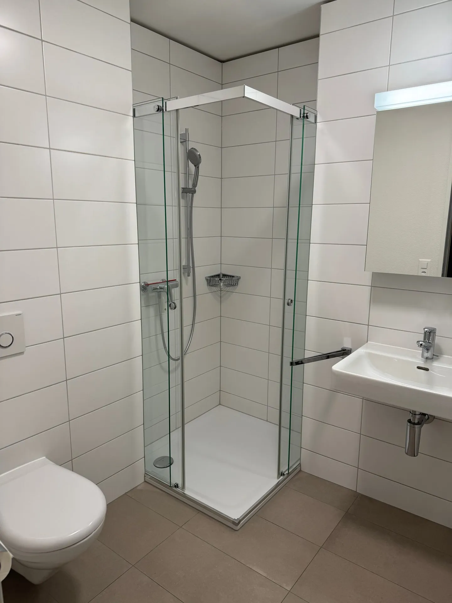 Modernes Apartment in Basel - Foto 3 von 7