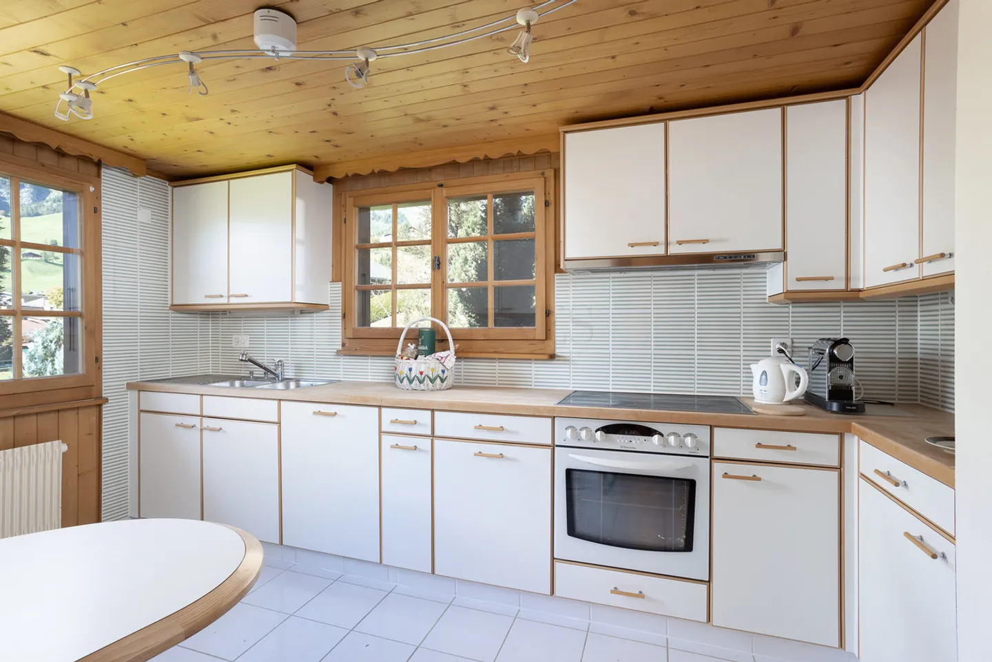 Chalet 6.5 rooms - Photo 4 of 13