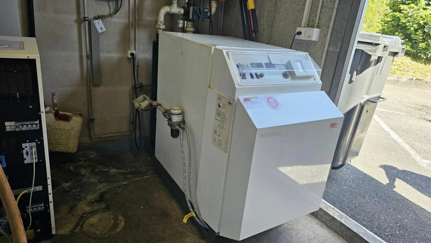 Geräumiger Büroraum in Sonceboz - Foto 16 von 20