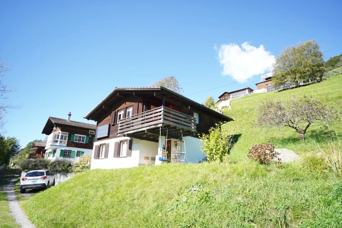 Casa vacanze accogliente con vista - Il tuo rifugio nelle Alpi grigionesi - Foto 1 di 8