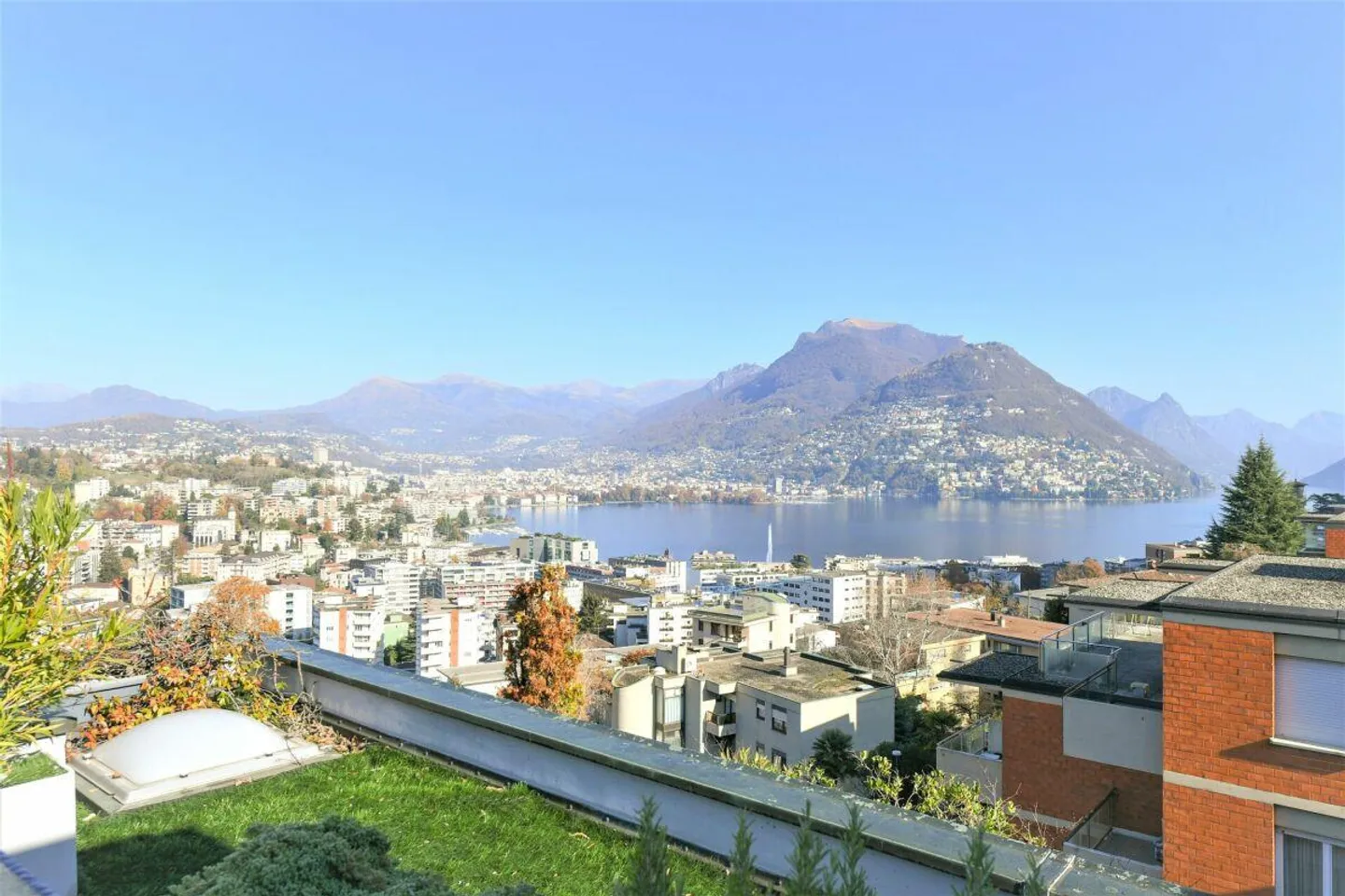 Schöne Penthouse mit Seeblick - Foto 1 von 12