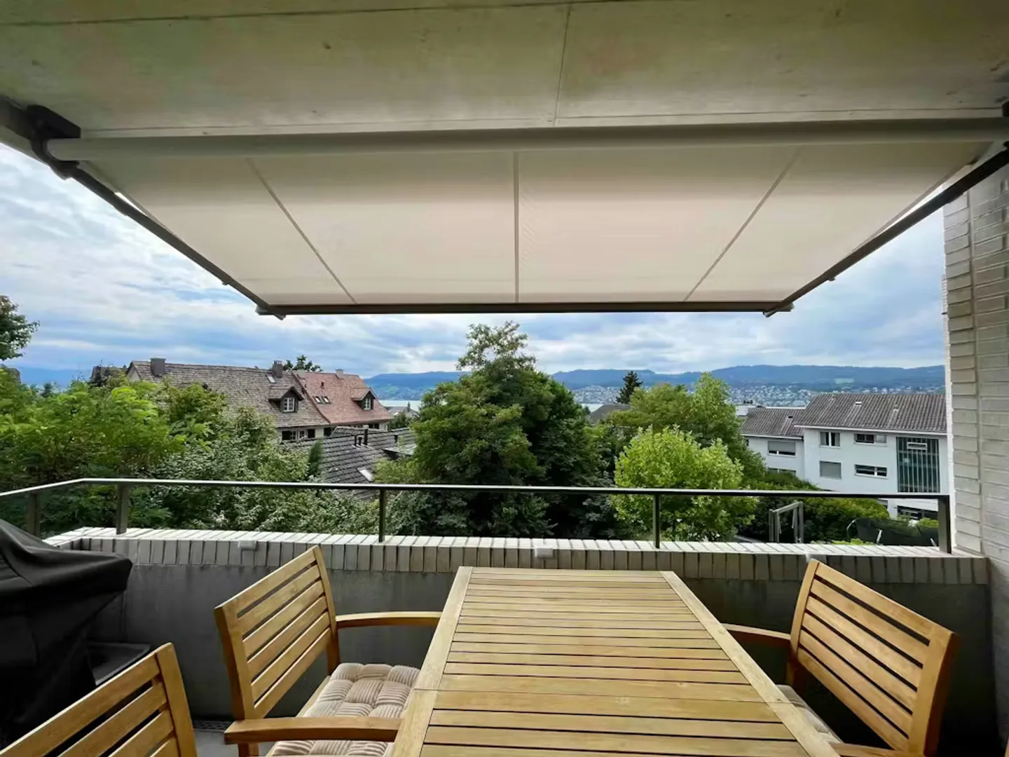 Chalet Incantevole a Küsnacht - Foto 5 di 10