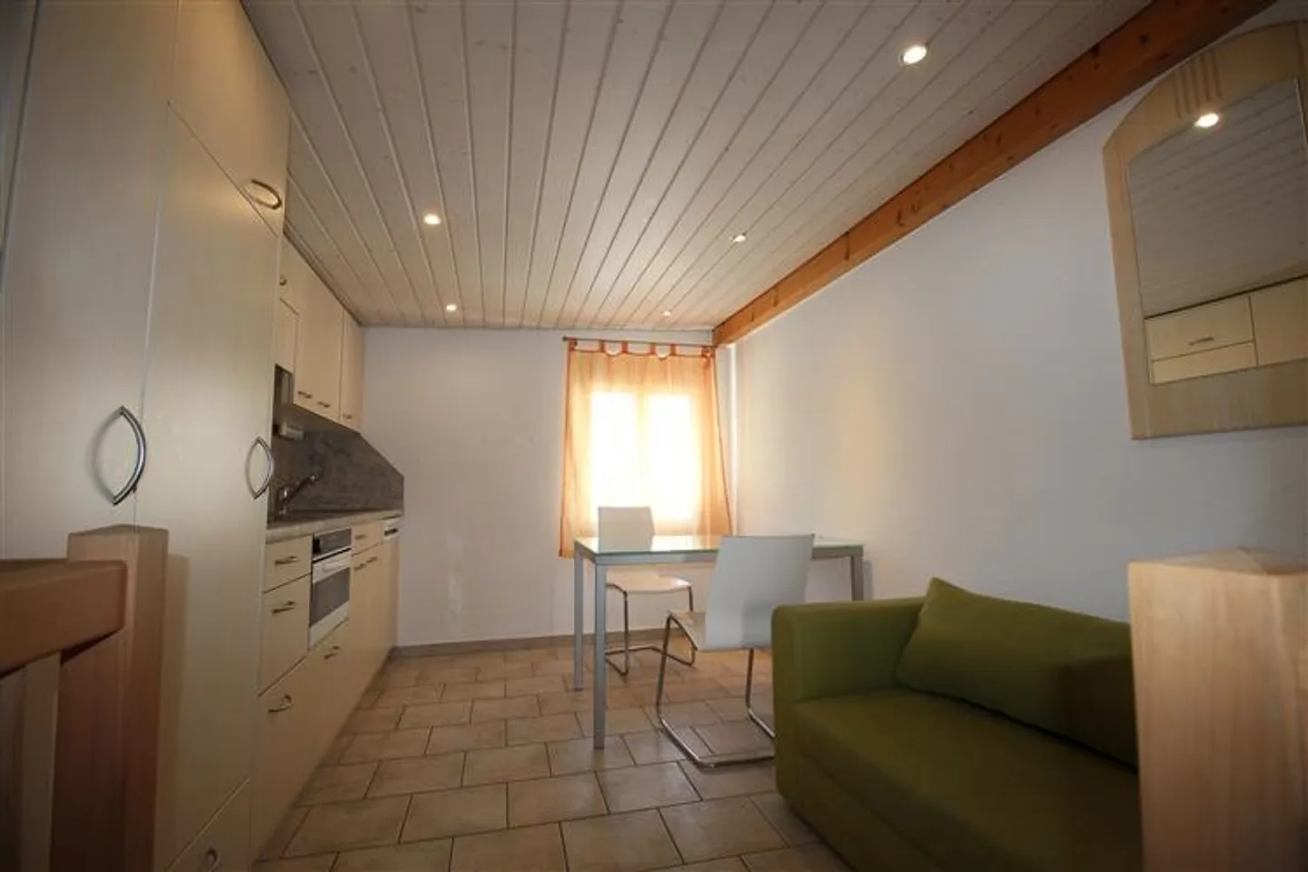 «Haus Toli, 3 Wohnungen im Erd- & Obergeschoss und Anteil Stadel, im Zentrum» - Foto 1 von 10