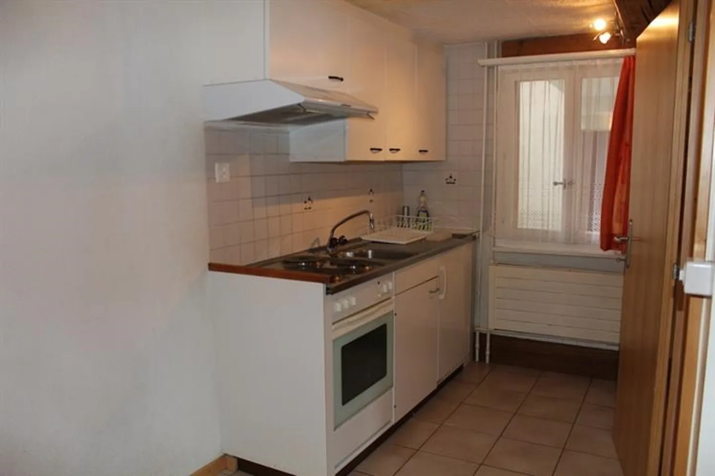 «Haus Toli, 3 Wohnungen im Erd- & Obergeschoss und Anteil Stadel, im Zentrum» - Foto 8 von 10