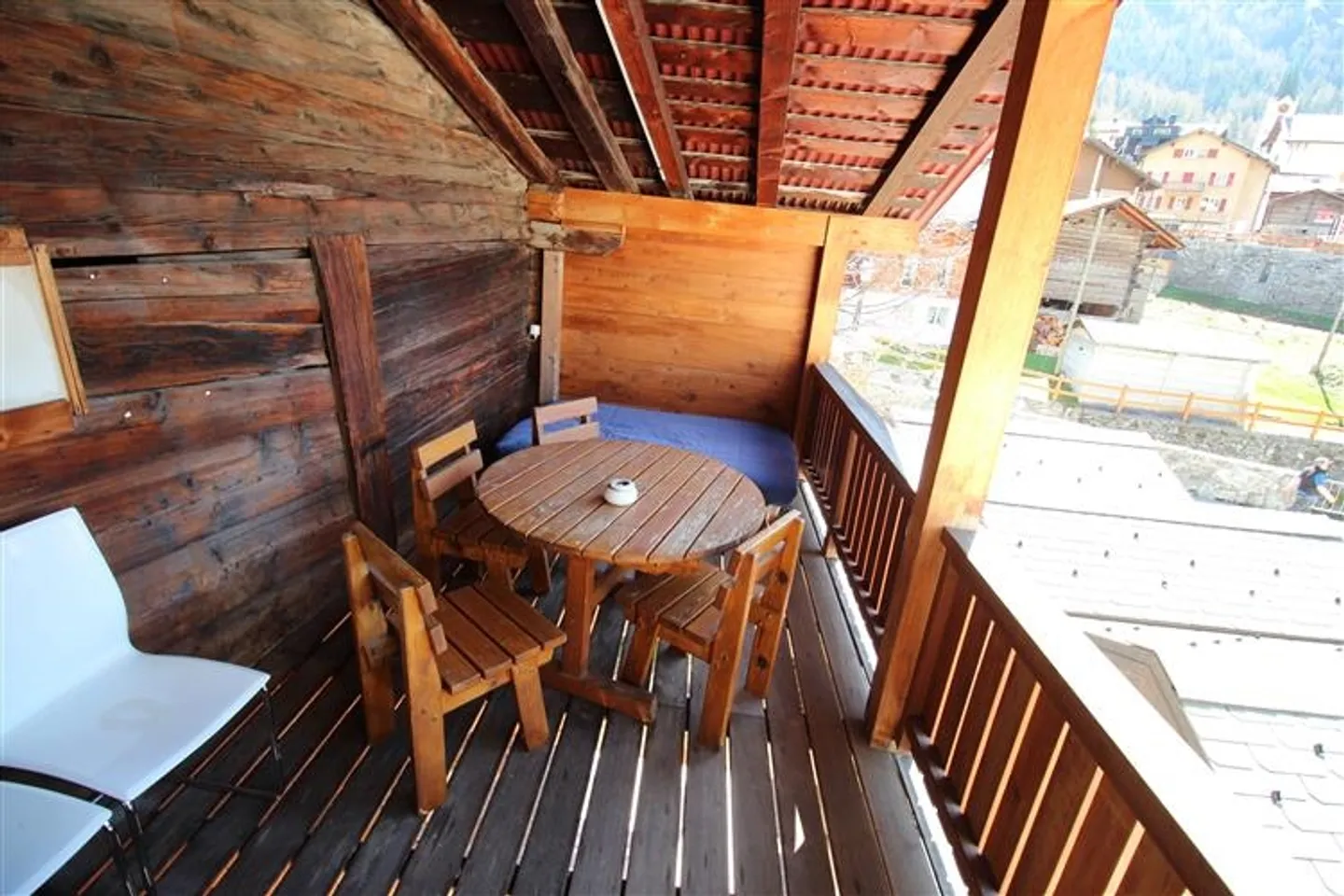 «Haus Toli, 3 Wohnungen im Erd- & Obergeschoss und Anteil Stadel, im Zentrum» - Foto 10 von 10