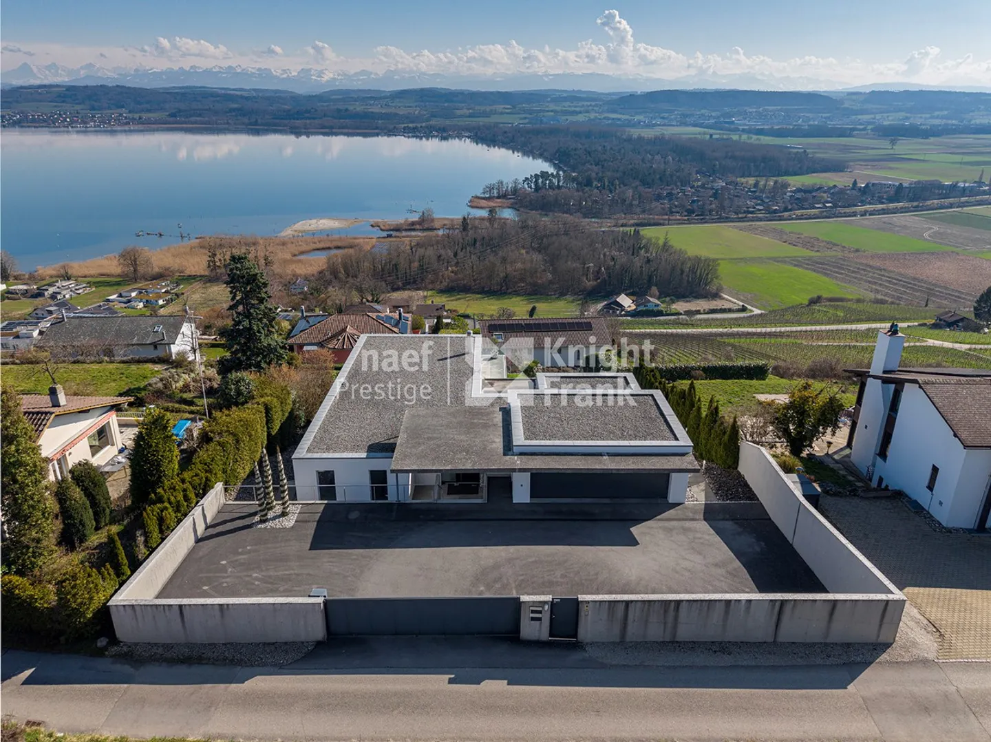 6-Zimmer-Haus - Foto 3 von 10