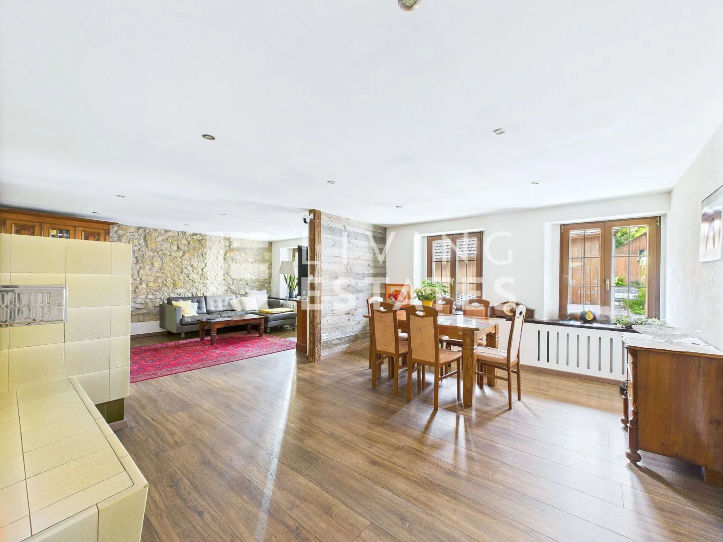 TRE APPARTAMENTI. TANTO SPAZIO. UN GIOIELLO. - Foto 9 di 27