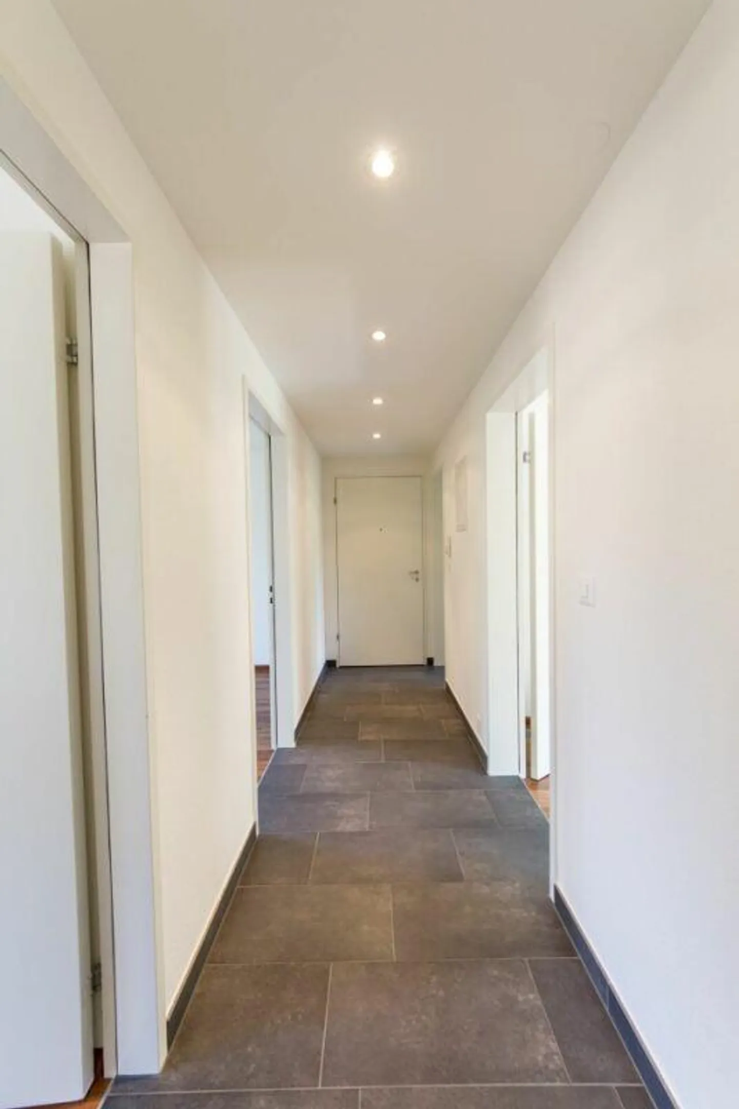 Beautiful 3-room apartment with garden seating area - Photo 7 of 15