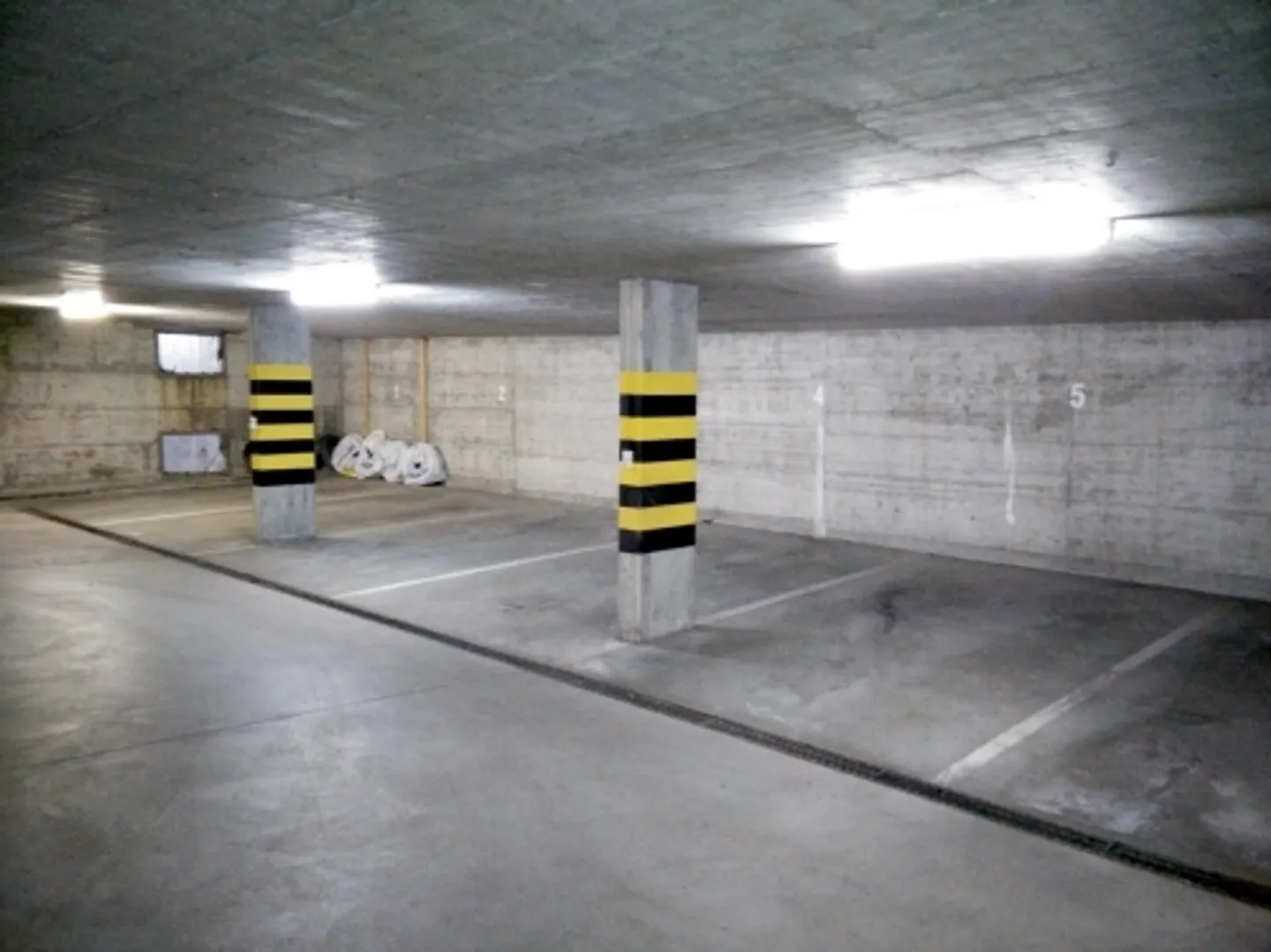 Tiefgaragenplatz am Kirchweg zu mieten - Foto 1 von 1