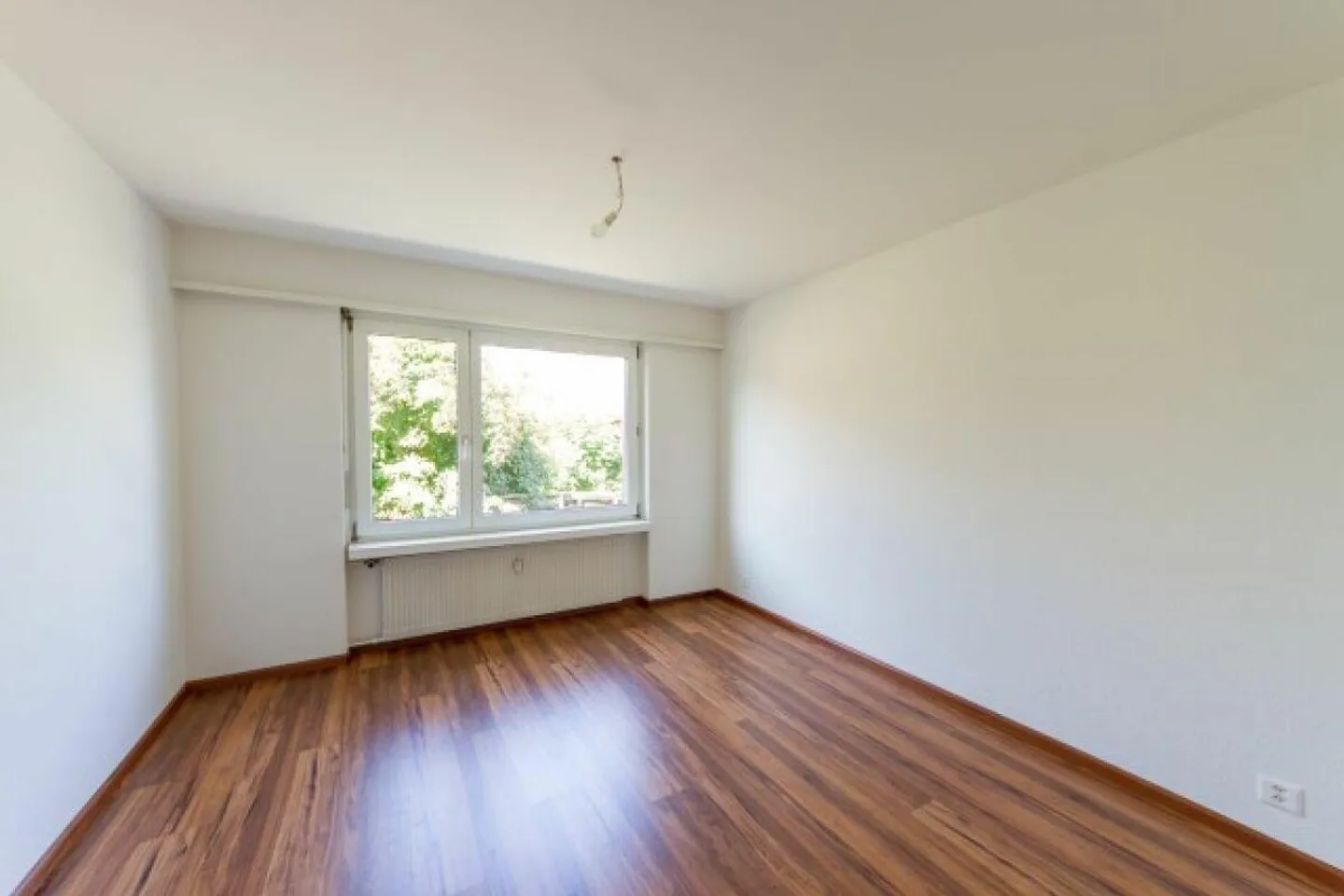 Beautiful 3-room apartment with garden seating area - Photo 8 of 15