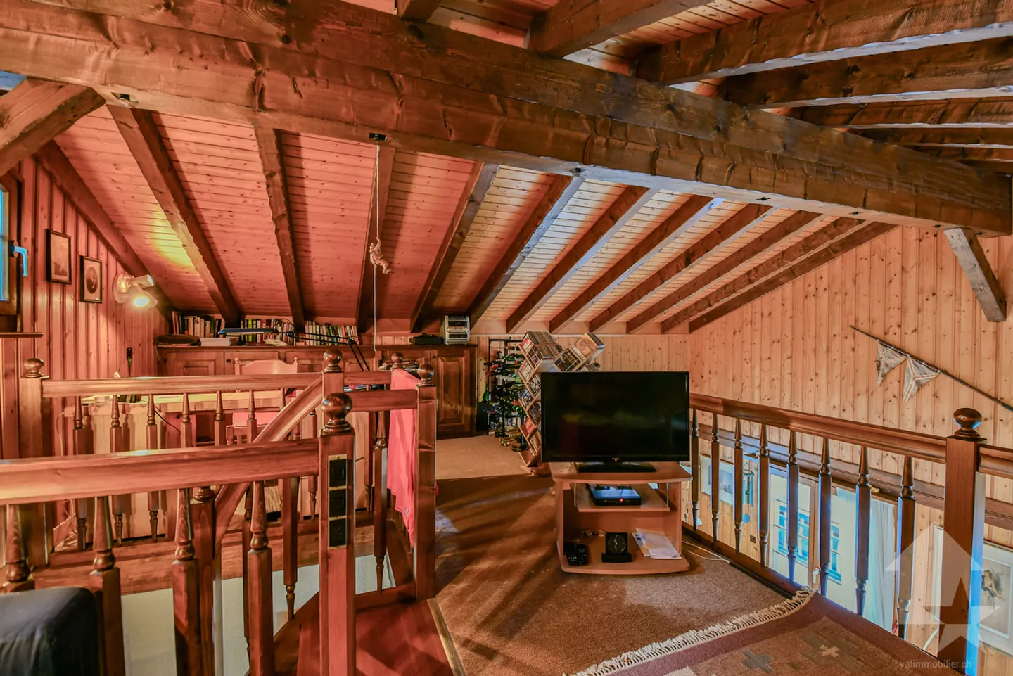 Exclusivity! Alpine chalet in Orsières - Photo 7 of 13