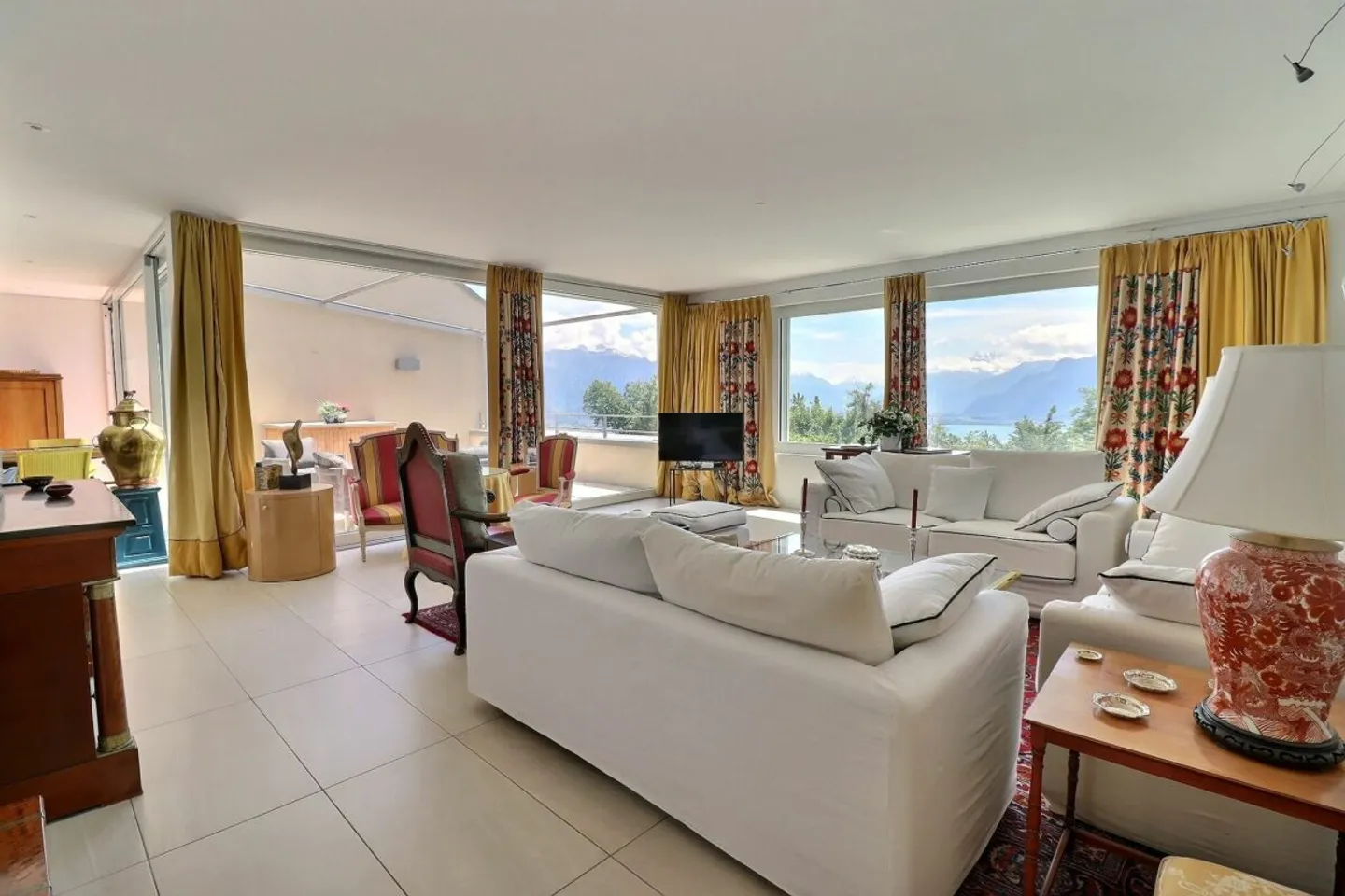 Belle villa de 6 pièces à Chardonne - Photo 8 sur 21
