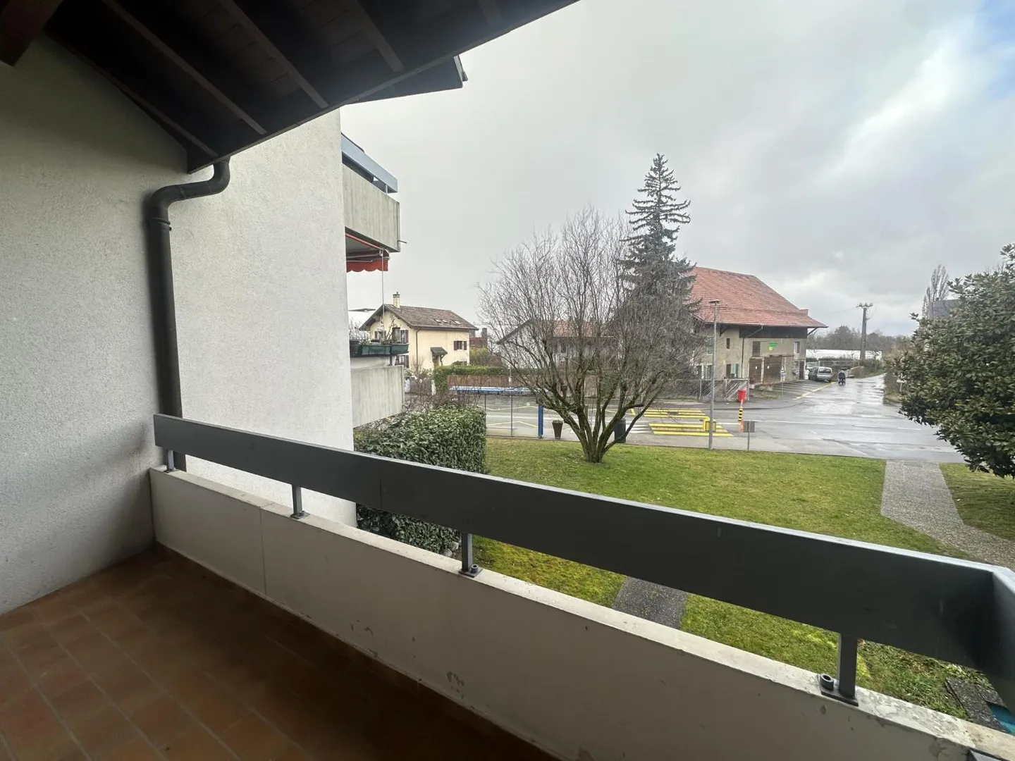 Duplex spacieux avec balcons - Photo 3 sur 13