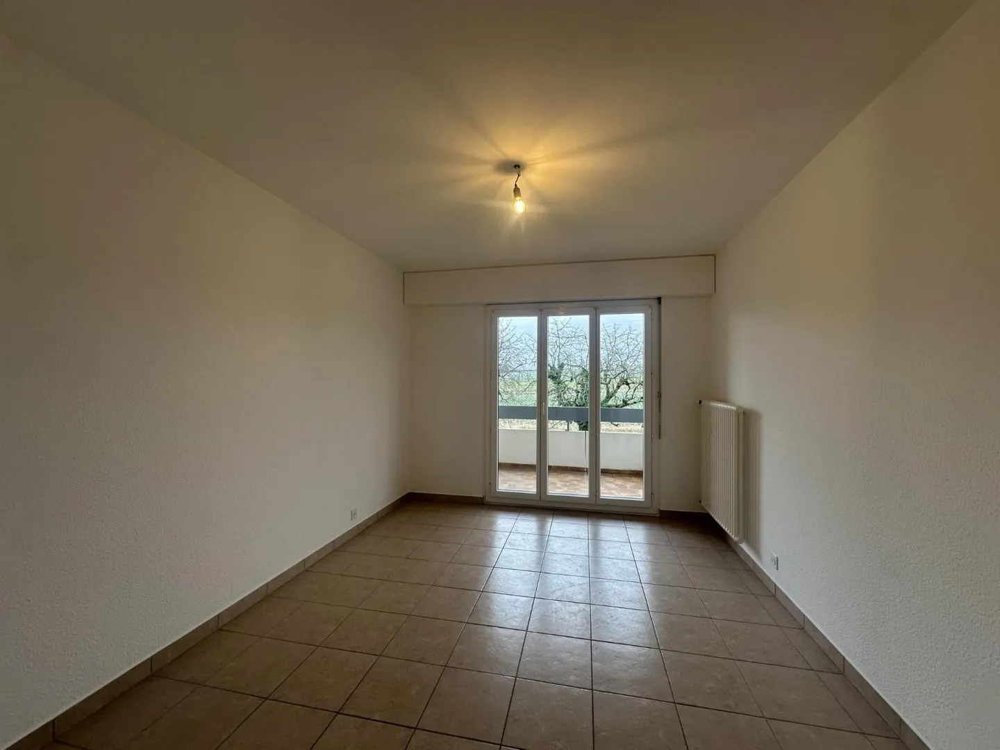 Duplex spacieux avec balcons - Photo 5 sur 13