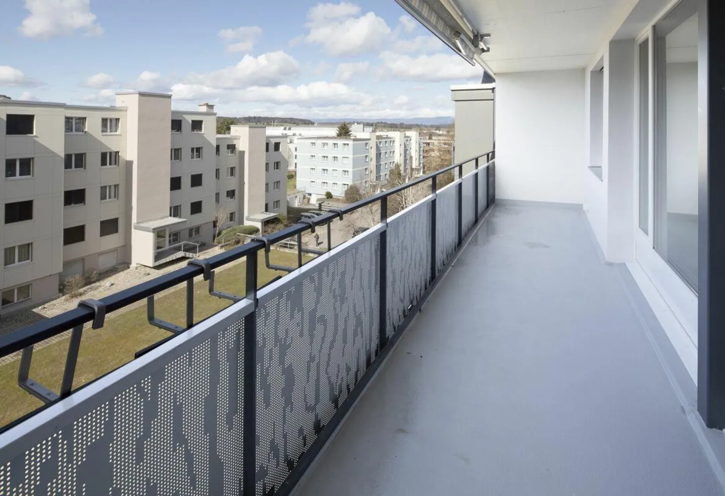 Renovated Attic Apartment with a View - Photo 9 of 9