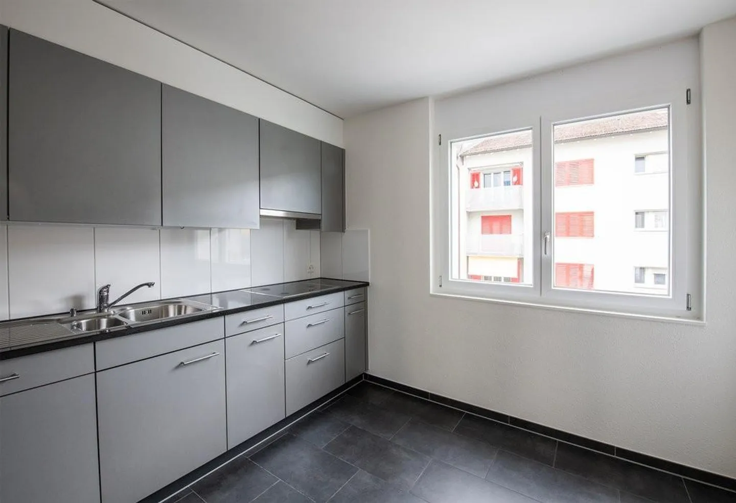 Vivere moderno - 4,5 stanze con ampio soggiorno - Foto 3 di 10