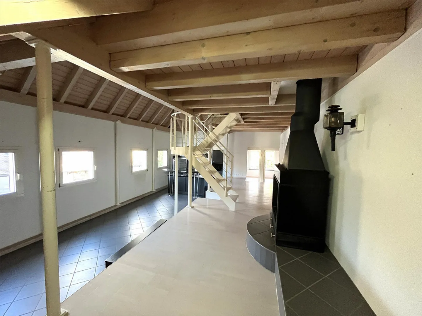 5.5-Zimmer-Maisonette im Dorfkern von Muttenz - Foto 4 von 12