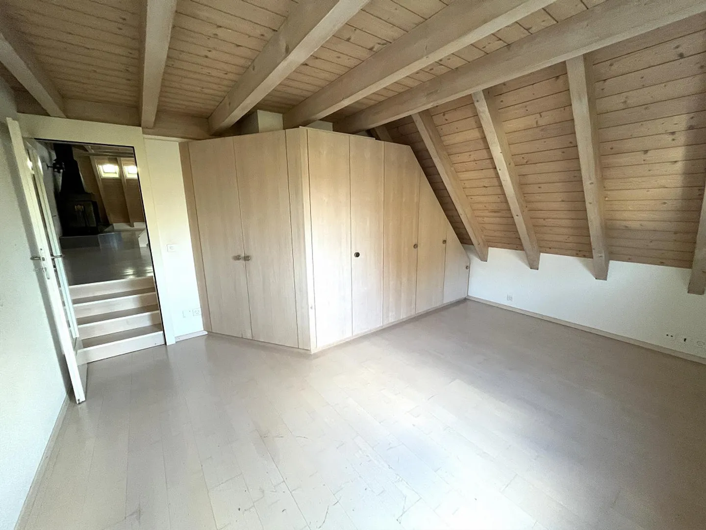5.5-Zimmer-Maisonette im Dorfkern von Muttenz - Foto 9 von 12