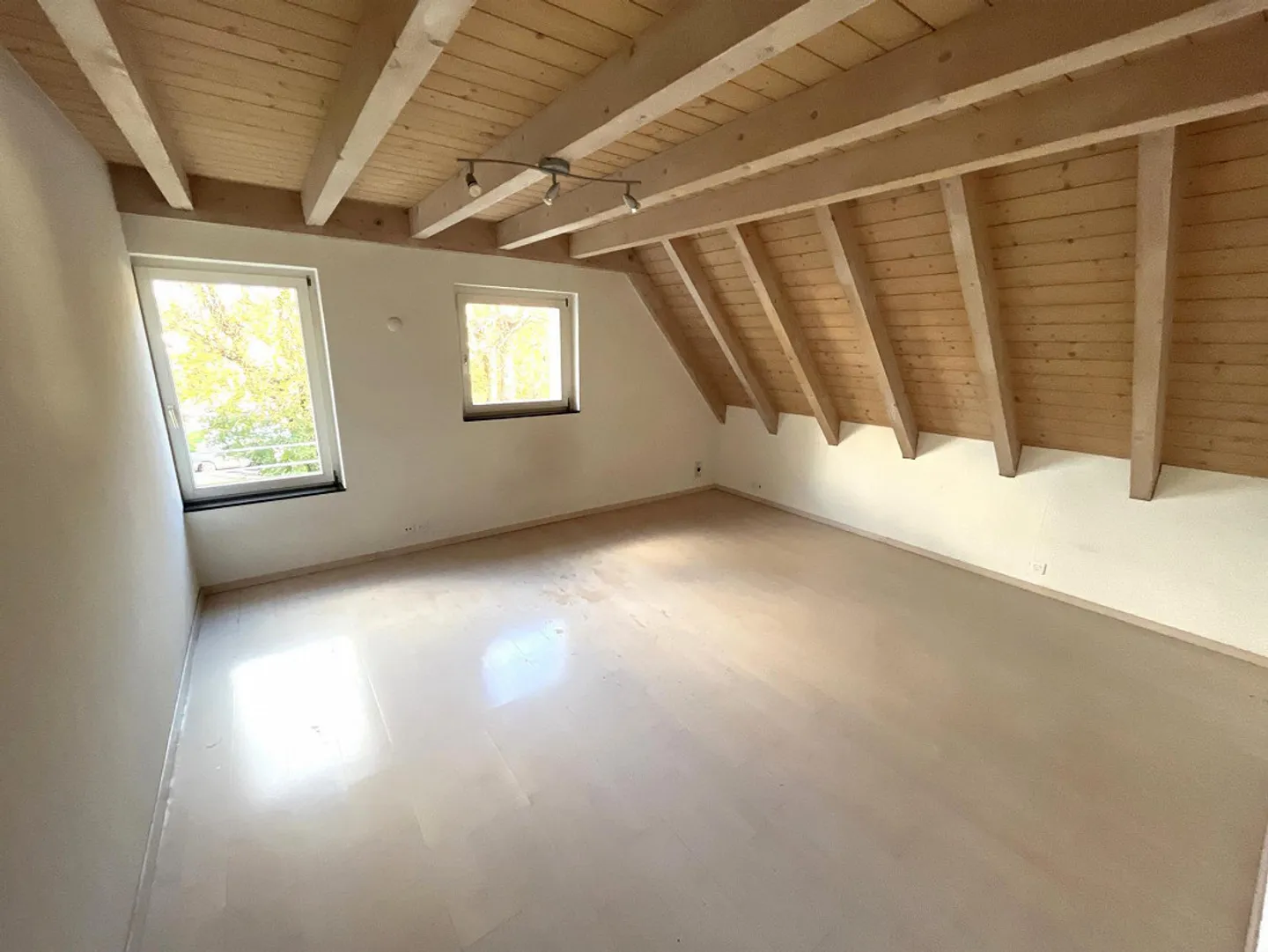 5.5-Zimmer-Maisonette im Dorfkern von Muttenz - Foto 10 von 12