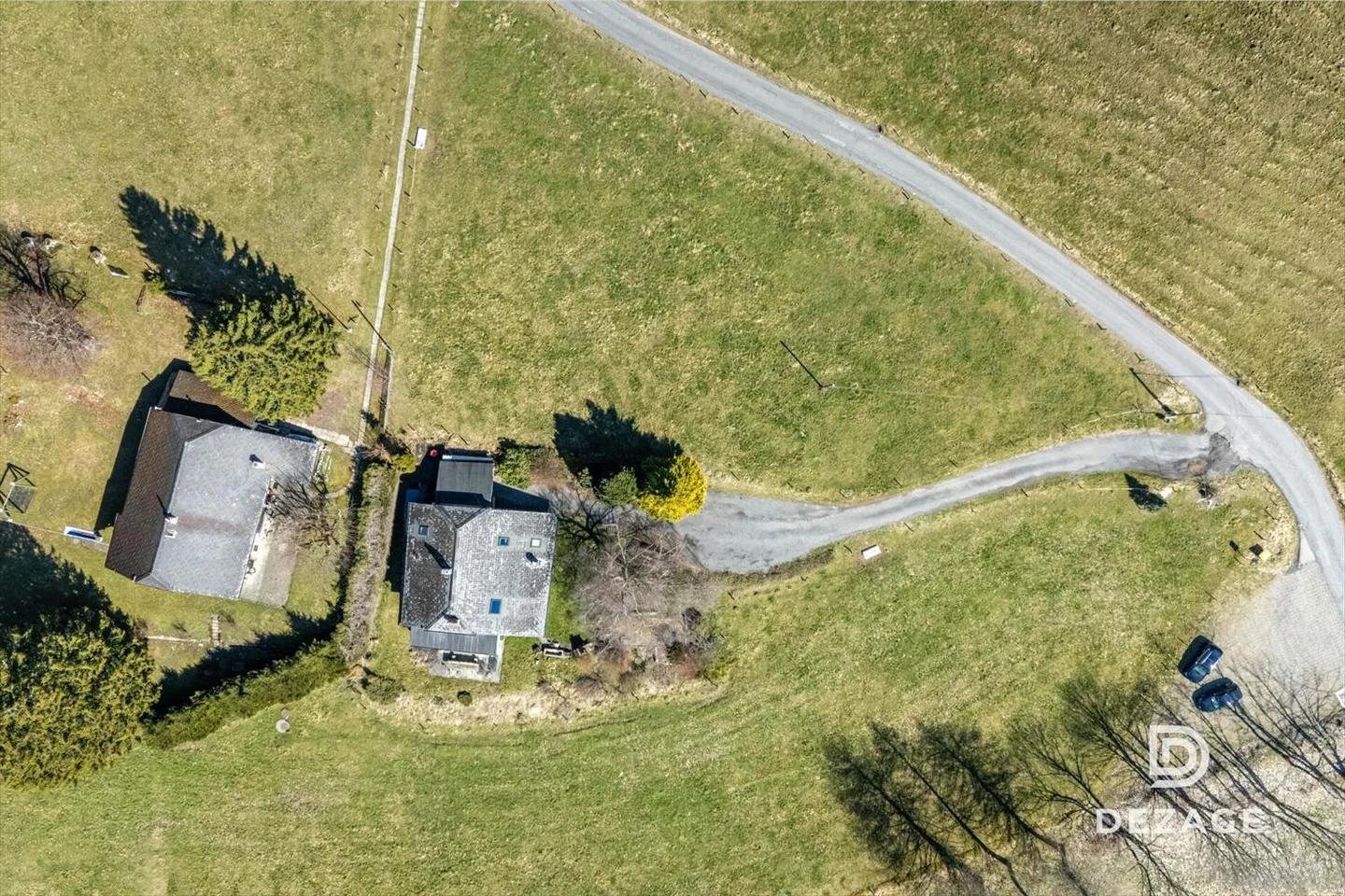 Magnificent House for Renovation in the Heart of a Preserved Natural Landscape - Photo 12 of 13