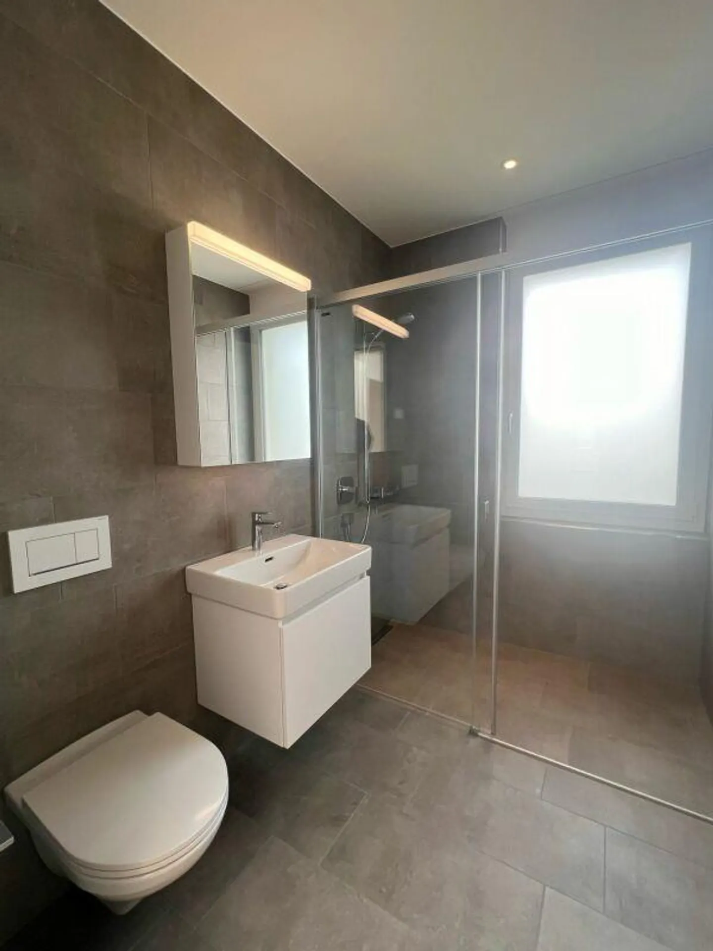 4.5-room attic apartment in Honau - Photo 9 of 13