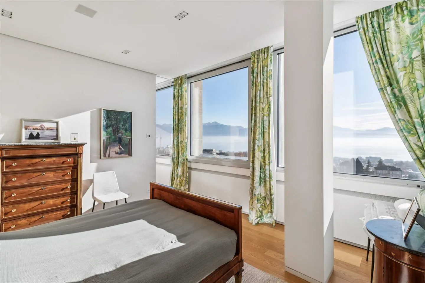 Vivre au sommet de la Tour Bel-Air - Photo 12 sur 13