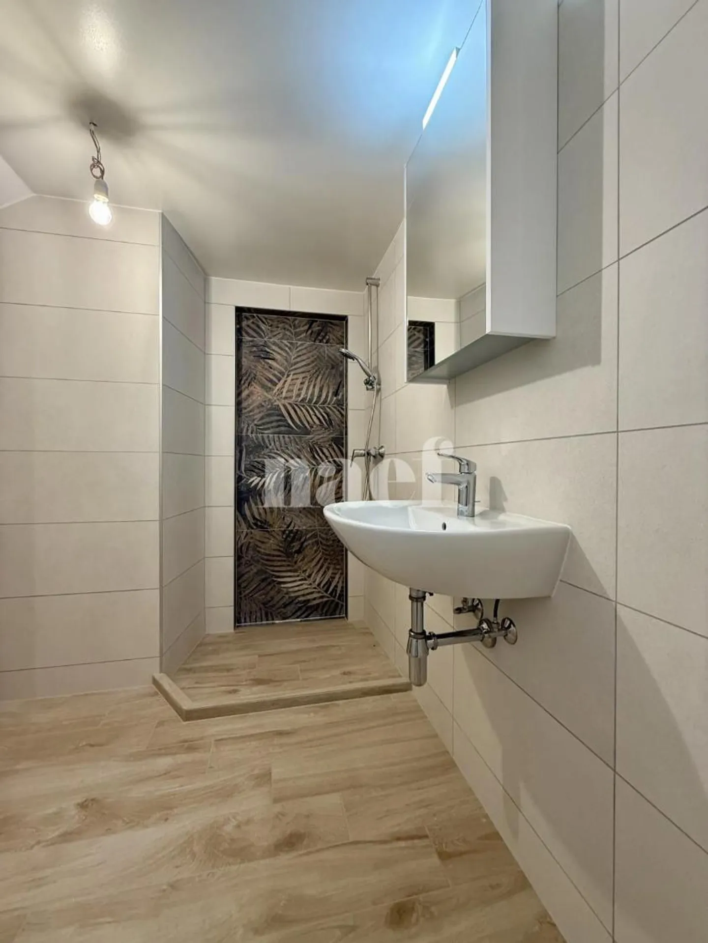 Appartement rénové à Corcelles - Photo 5 sur 5