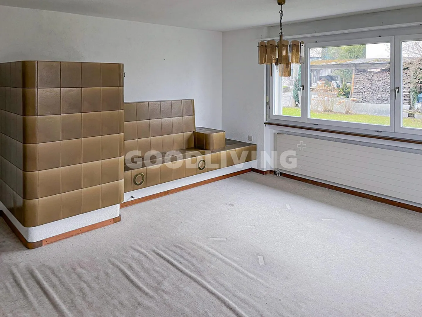 Quiet House with Garden - Photo 2 of 4