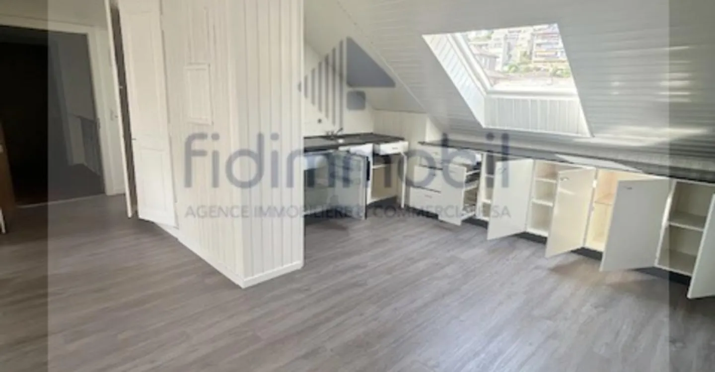 Beautiful 2-room apartment on the 3rd floor - Photo 5 of 7