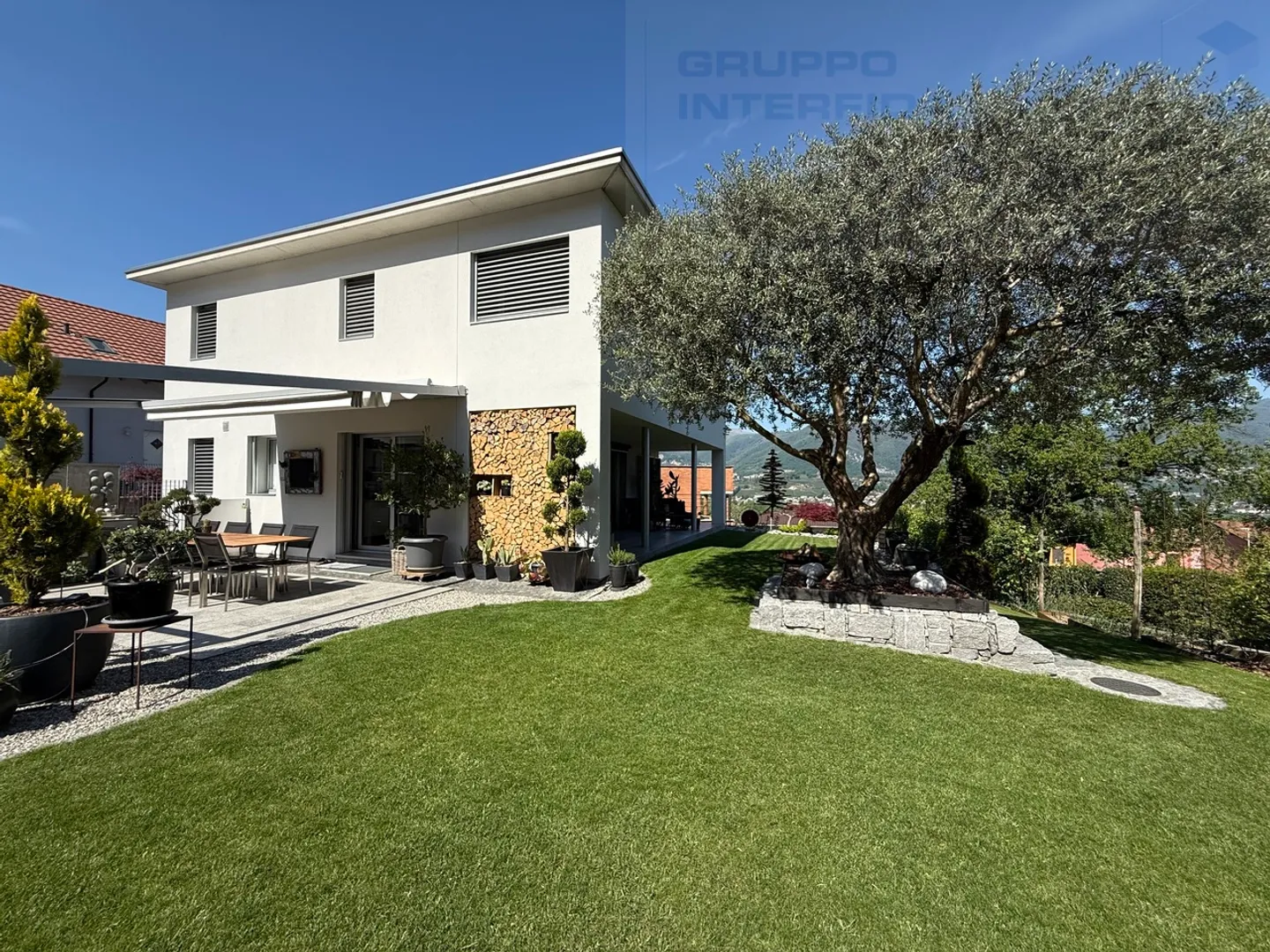 Fascinating House with Garden in Panoramic Location - Photo 1 of 19