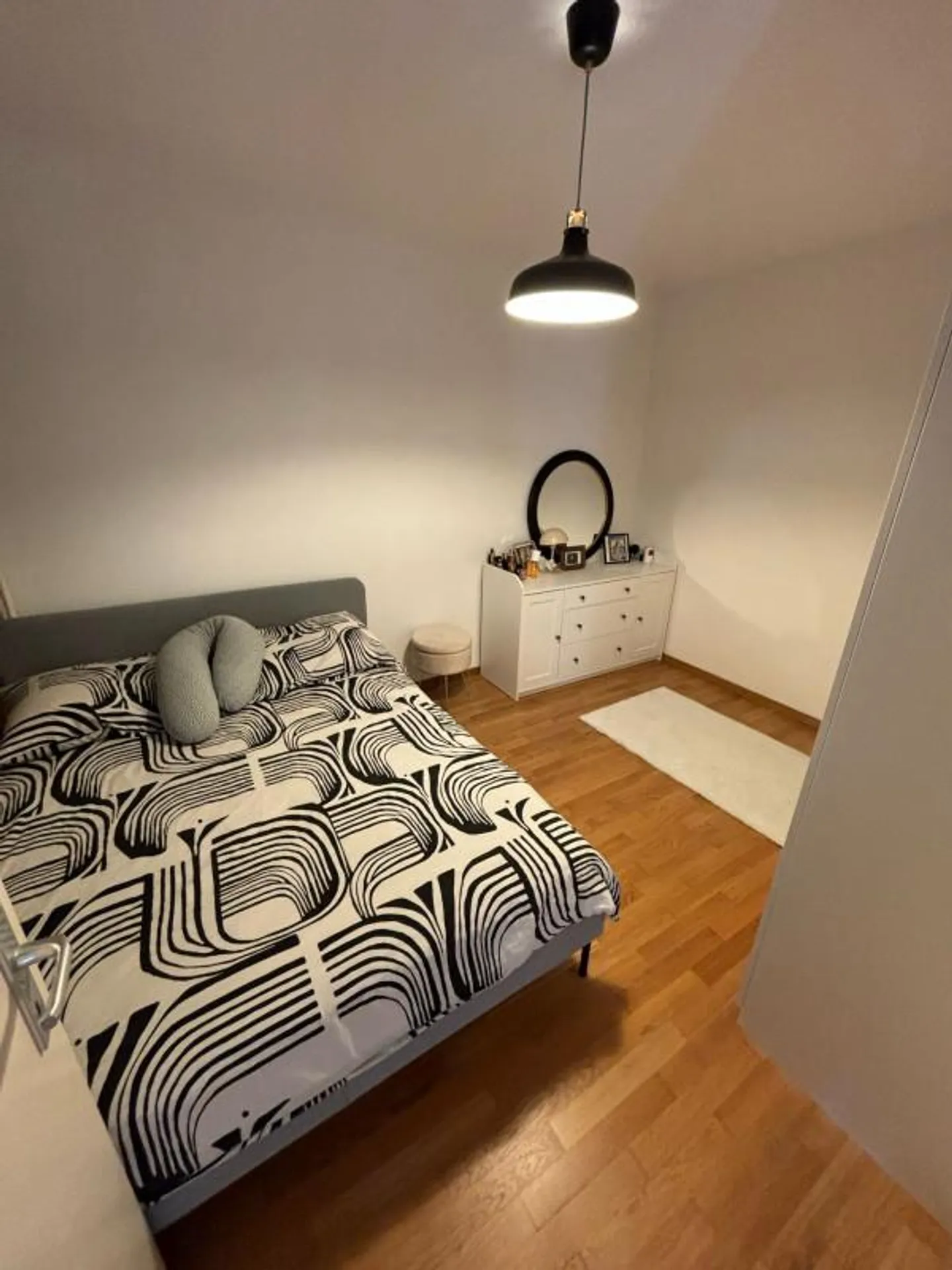 Appartamento di 3 locali al 5° piano situato a Vernier 1214 - Foto 2 di 8