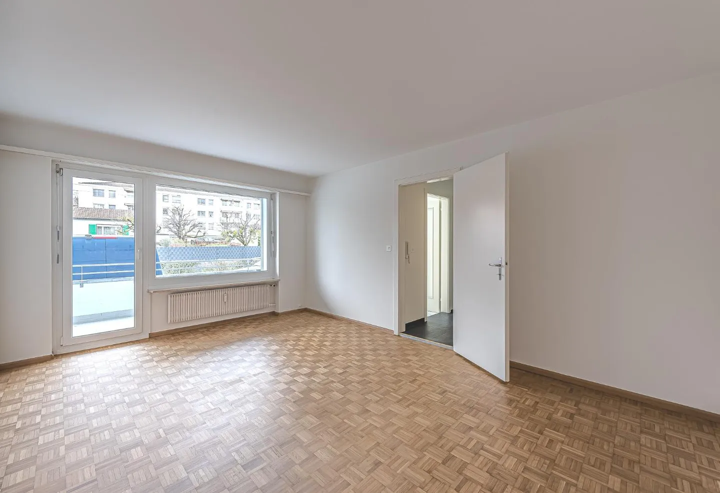 Spacious 4-Room Apartment - Photo 1 of 5