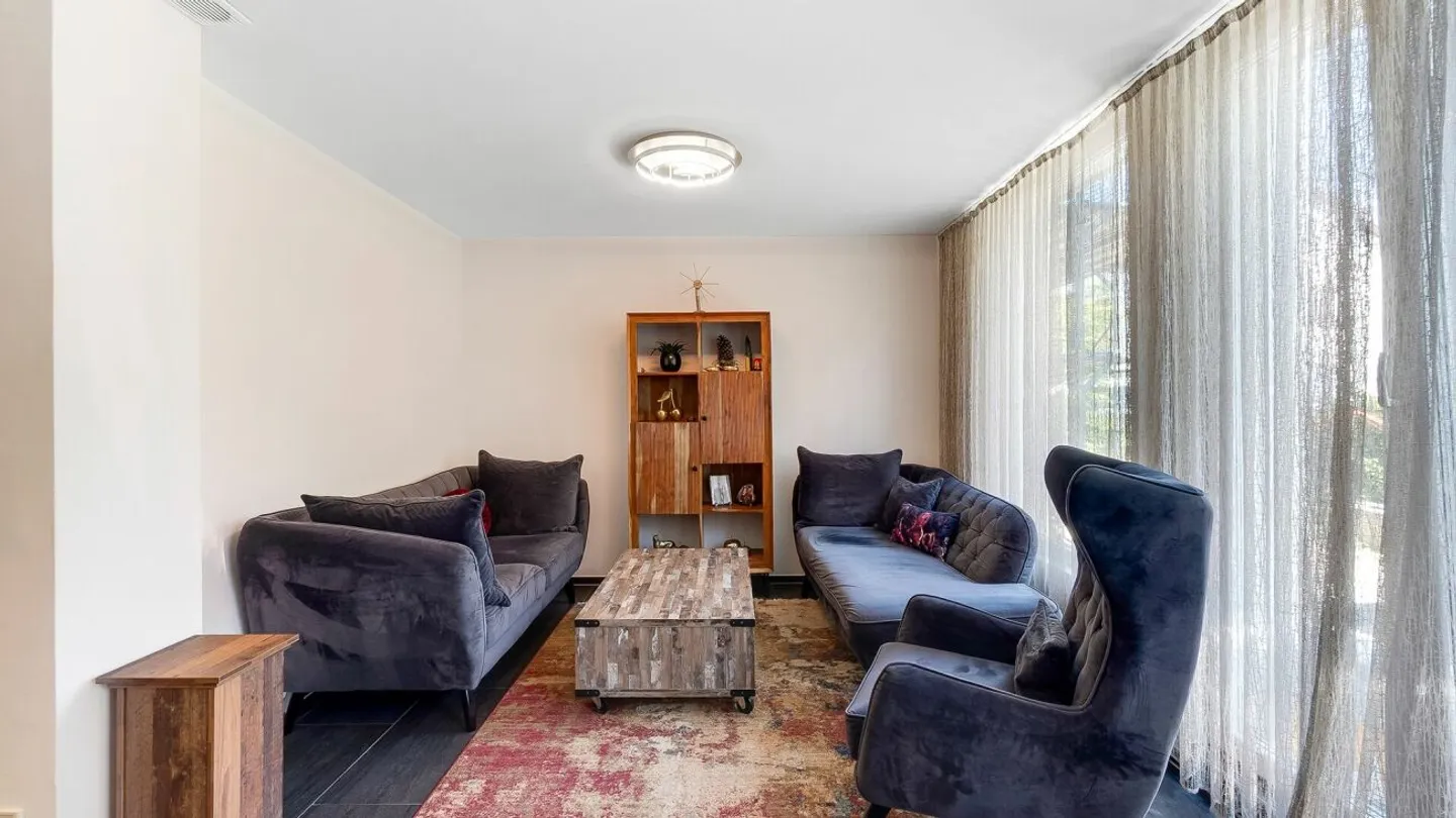Einfamilienhaus mieten - Foto 5 von 17