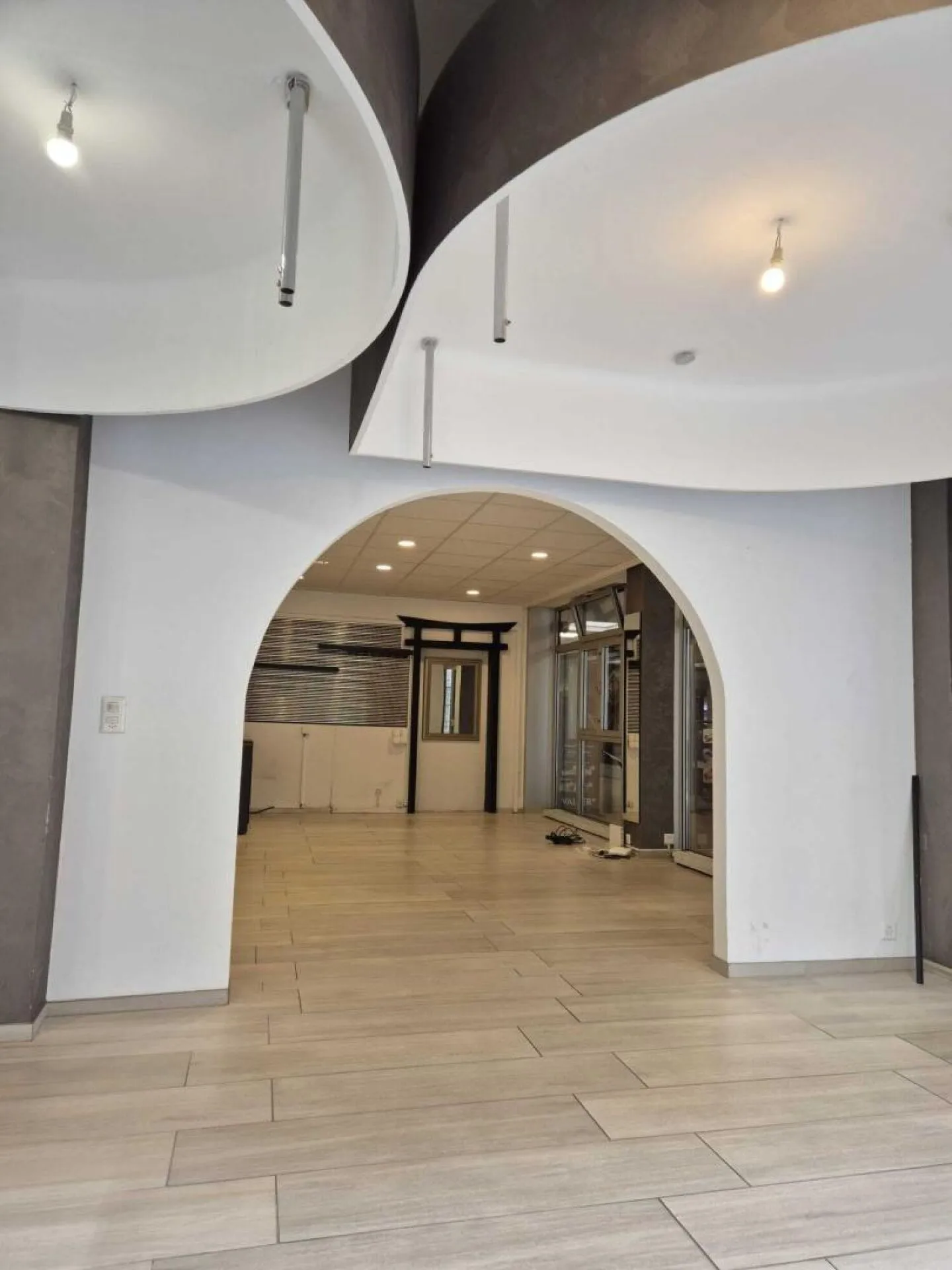 Negozio di 68 m2 a Sion - Foto 3 di 7