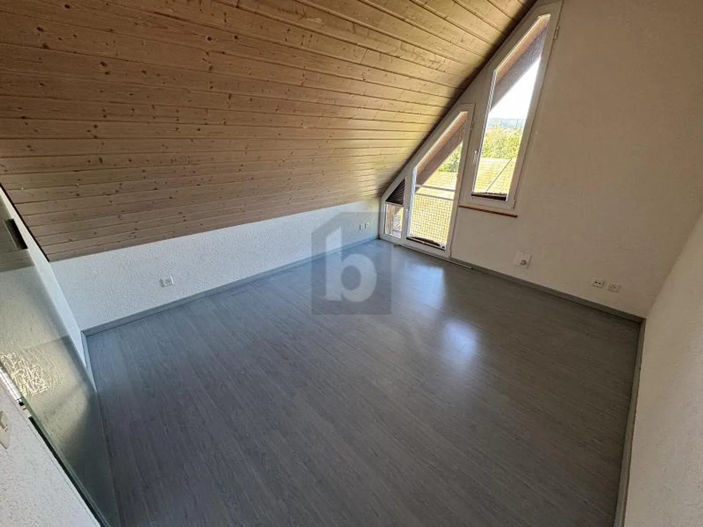 Charmante Maisonette mit Balkon - Foto 3 von 6