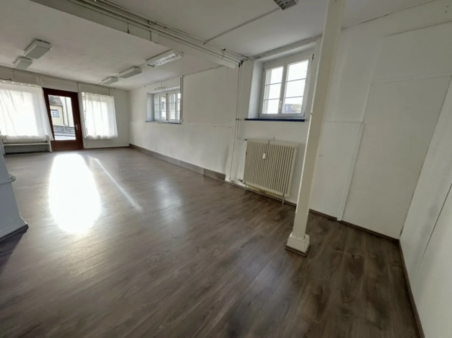 Geschäft mieten - Foto 3 von 3