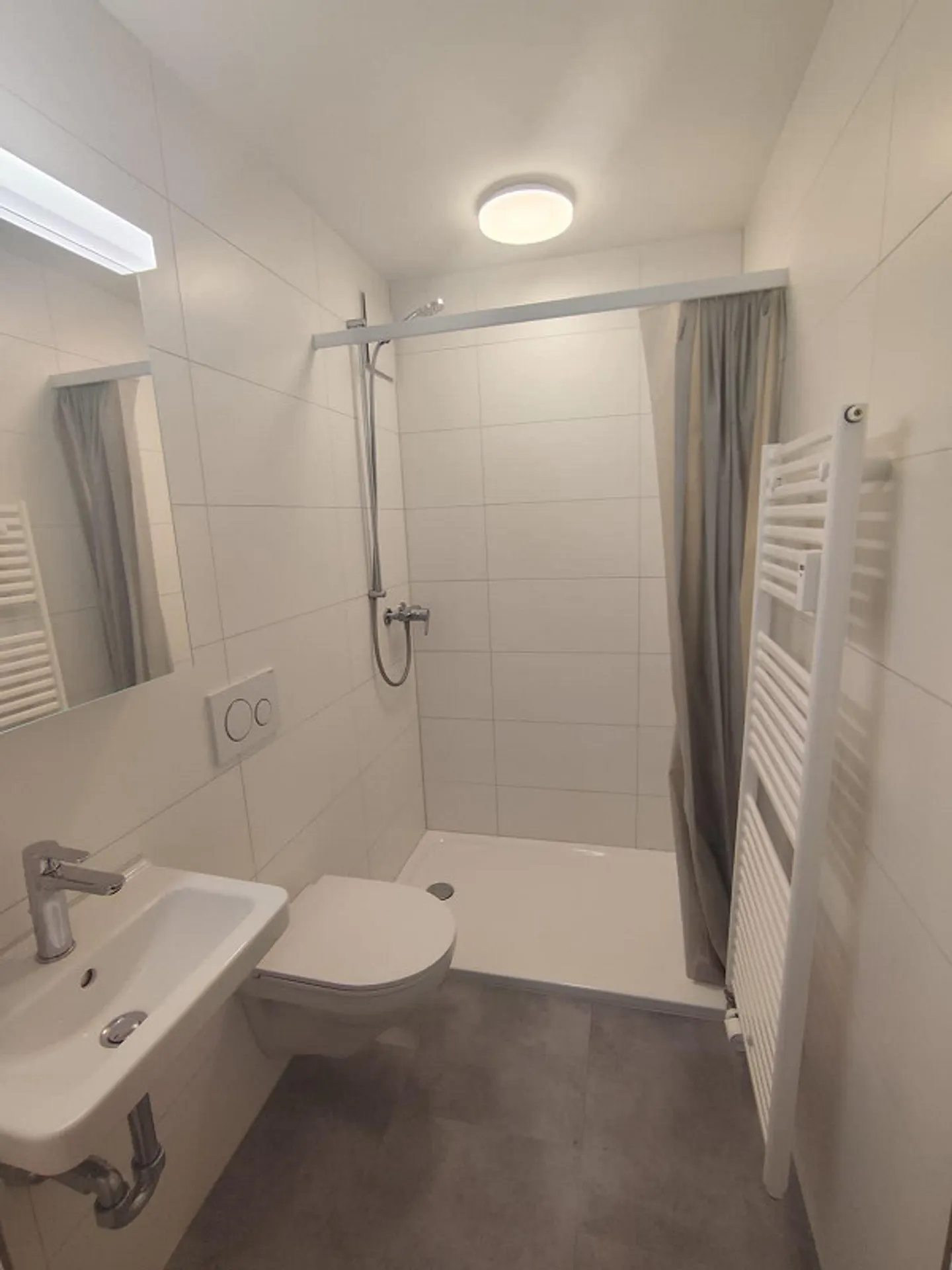 Subaffittuario per appartamento monolocale - Foto 3 di 6