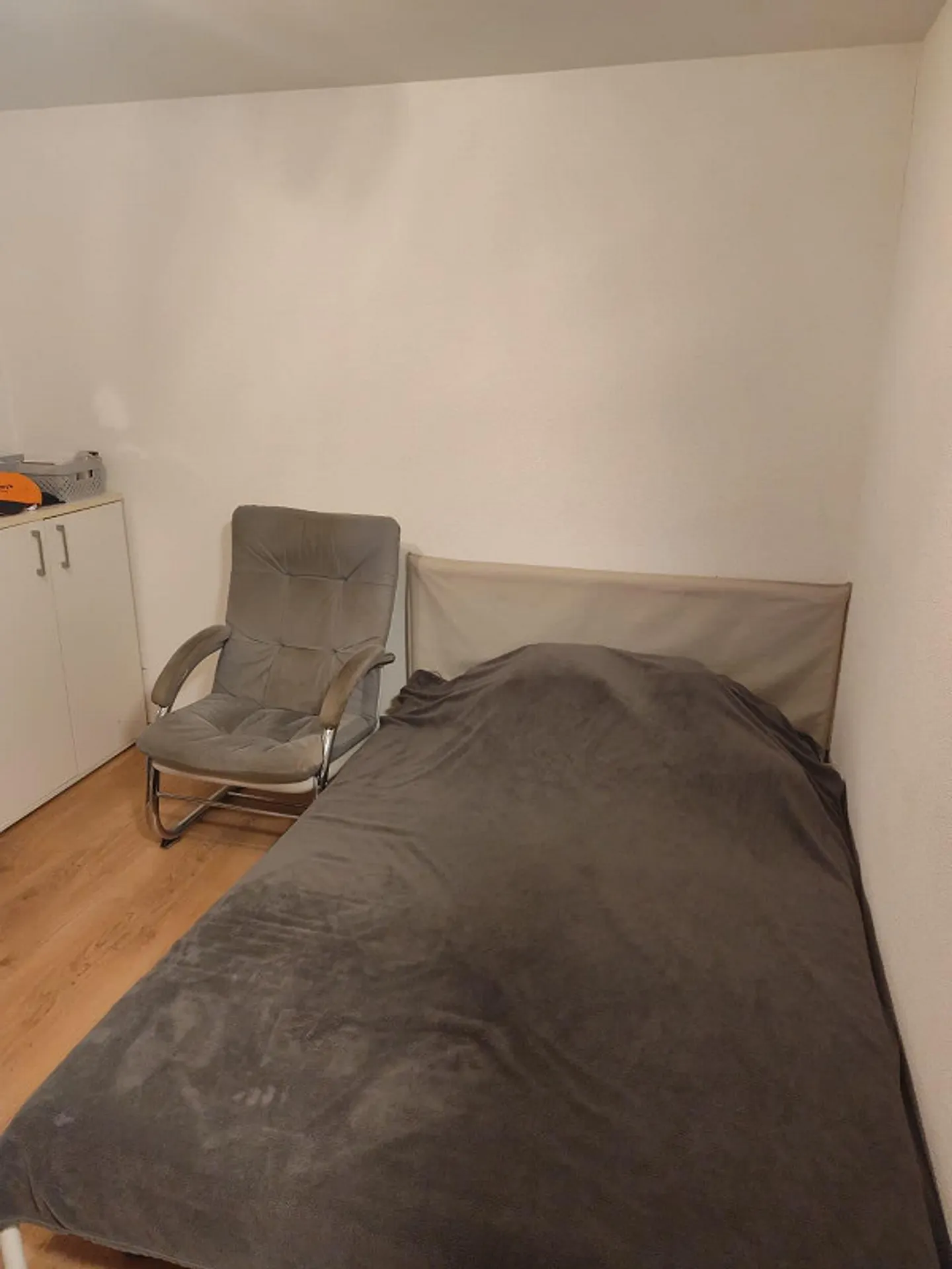 Subaffittuario per appartamento monolocale - Foto 5 di 6