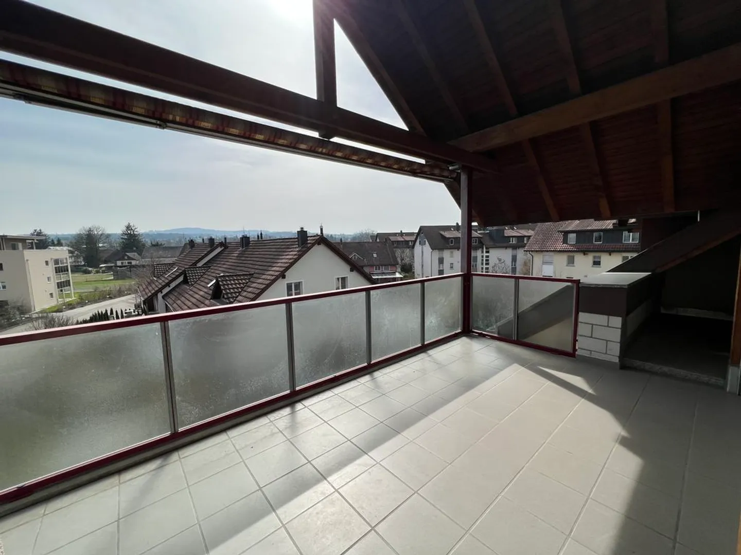 Attraktive Maisonette-Wohnung mit zwei Terrassen - Foto 8 von 13